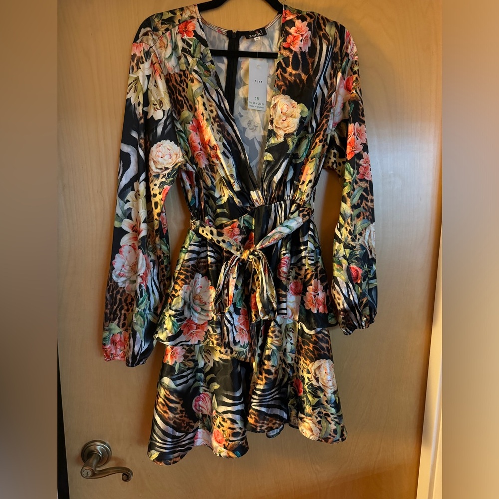 NWT John Zack PLUNGE FRONT SKATER DRESS